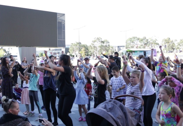 Dance-O-Mat - Uptown Funk Flash Mob Workshop!