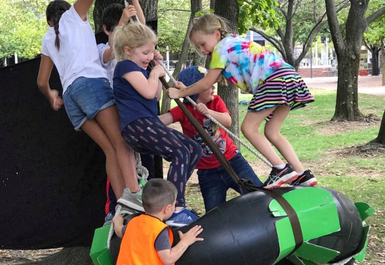 Loose Parts in the Play Republic