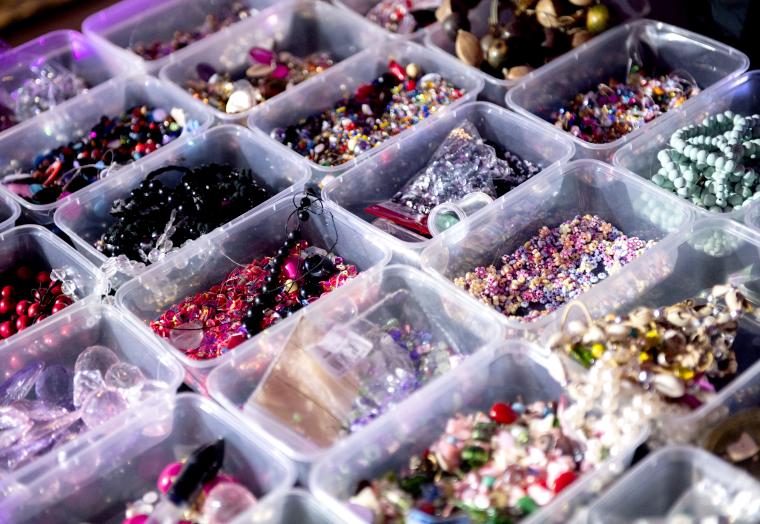 Containers of art materials
