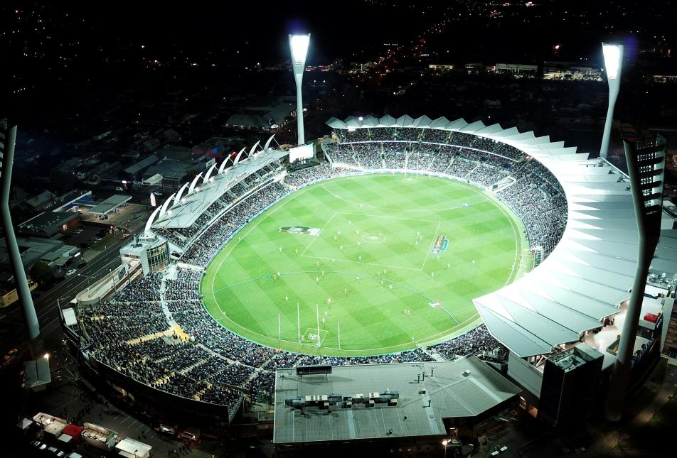 Aerial photo of the Melbourne Cricket Ground at night