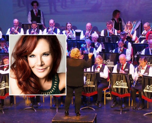 Rhonda Burchmore live with the Cardinia Civic Concert Band