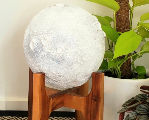 School Holiday Workshop: Moon Lamp