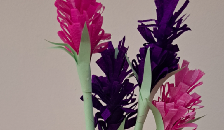 School Holiday workshop: Paper Flowers