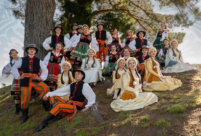 Lowicz Polish Vocal-Dance Ensemble 